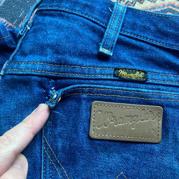Wrangler Jeans 33x32 - Picture 2 of 9